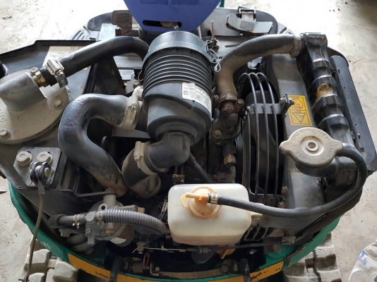 รถแบคโฮเก่าญี่ปุ่น KOMATSU PC10MR รถแบคโฮเก่าญี่ปุ่น KOMATSU PC10MR