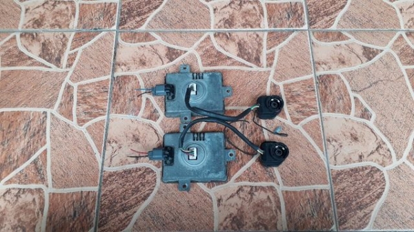 บัลลาส XENON ยี้ห้อ MITSUBISHI ELECTRIC แท้ จากญี่ปุ่น ใส่ หลอด D2R D2S