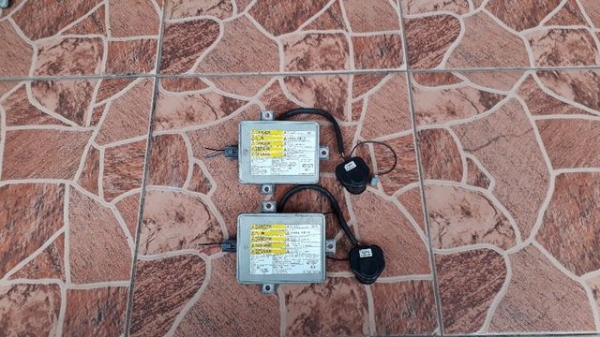 บัลลาส XENON ยี้ห้อ MITSUBISHI ELECTRIC แท้ จากญี่ปุ่น ใส่ หลอด D2R D2S