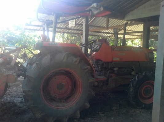 รถไถ 45 แรง   ปึ 53  เครื่องแห้งดี  พร้อมลุยงาน อุปกร  3 ชิ้น  ราคา  เบาฯฯ  265000  บาท    ดูรถ ที อ.โพนทอง จ.ร้อยเอ็ด   วันทูคอล 0986683479 dtac 0991751349 สิทธิ์ คับ