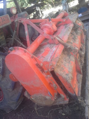 รถไถ 45 แรง   ปึ 53  เครื่องแห้งดี  พร้อมลุยงาน อุปกร  3 ชิ้น  ราคา  เบาฯฯ  265000  บาท    ดูรถ ที อ.โพนทอง จ.ร้อยเอ็ด   วันทูคอล 0986683479 dtac 0991751349 สิทธิ์ คับ