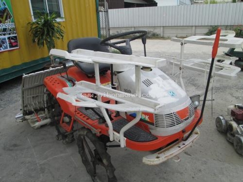 ราคาพิเศษ39,000 บาท!! รถปลูกข้าวดำนานั่งขับ KUBOTA SPK45  รหัสสินค้า : 80904538  www.nihonmono.com