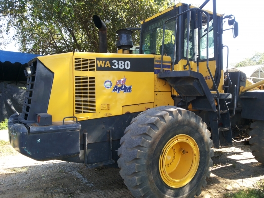 ขายรถตักล้อยาง KOMATSU รุ่น WA 380-6 สภาพสวยพร้อมใช้งาน