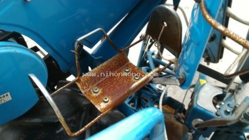 ราคาพิเศษ 10,000 บาท!! รถเกี่ยวข้าวเดินตาม รุ่น : UB305 รหัสสินค้า : 80903908 Tel.081-8283376, 087-6773704