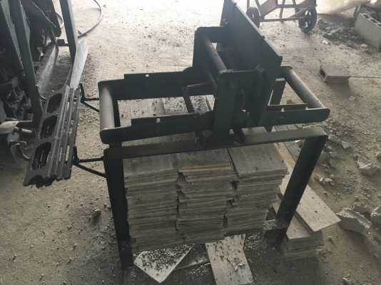 ขายเครื่องอัดอิฐบล็อกราคาถูก