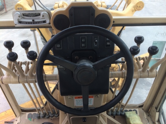 รถเกรด CAT 12H นำเข้าจากอเมริกา สภาพสวยมาก ๆ มีริปเปอร์ ราคาไม่แพง