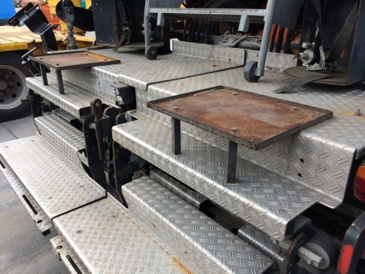 รถปูยาง Demag รุ่น DF115P ปี 2005 นำเข้าจากญี่ปุ่นปูได้ 8.5 เมตรพร้อมชุดต่อ ราคาถูกครับ รถปูยาง Demag รุ่น DF115P ปี 2005 นำเข้าจากญี่ปุ่นปูได้ 8.5 เมตรพร้อมชุดต่อ ราคาถูกครับ