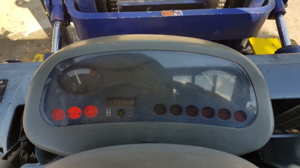 ขายด่วนรถยกKOMATSU FG25-14 ยก2.5ตันยกสูง3เมตรรถนอกเพิ่งนำเข้ามายังไม่เคยใช้งานในเมืองไทยเลย