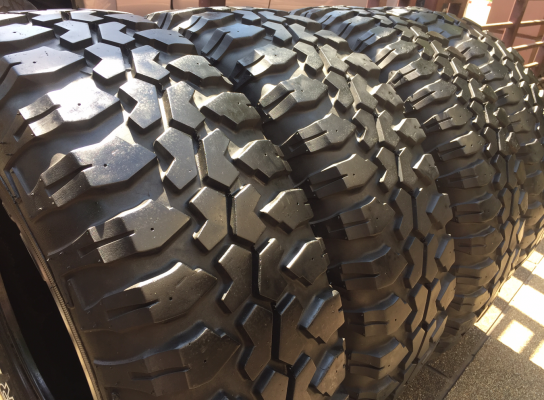 ยาง Mud Maxxis 265 75 16 ปลายปี15 ดอกเต็ม ใช้ยาว ราคาไม่แพง