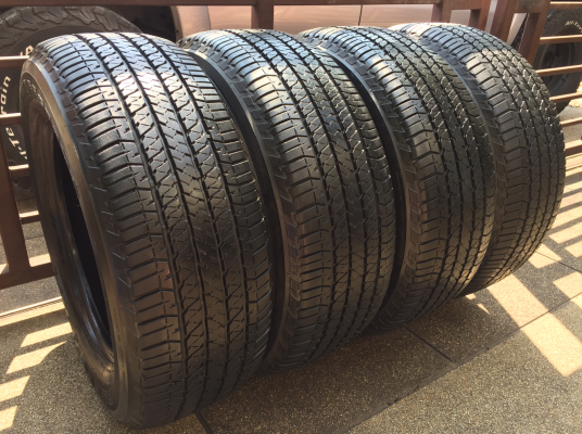 ยาง Bridgestone 265 60 18 สิ้นปี14 ดอกเต็ม ใช้ยาว ราคาไม่แพง