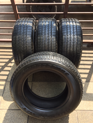 ยาง Bridgestone 265 60 18 สิ้นปี14 ดอกเต็ม ใช้ยาว ราคาไม่แพง