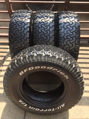 ยาง All BF goodrich 30 9.5 R15 ดอกเยอะพร้อมใช้งาน ราคาไม่แพง