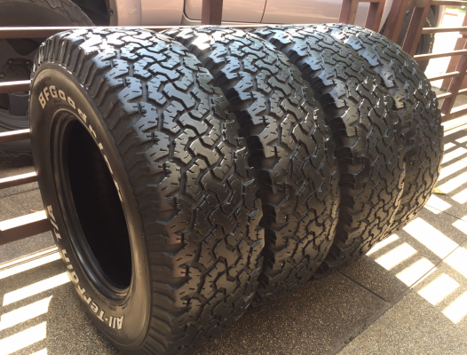 ยาง All BF goodrich 30 9.5 R15 ดอกเยอะพร้อมใช้งาน ราคาไม่แพง