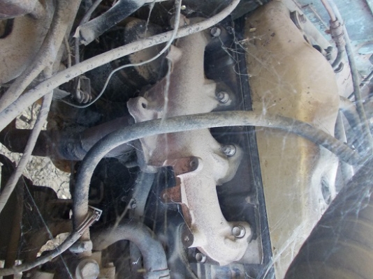 ขายเครื่องยนต์ ISUZU ฝาทอง ถูกๆ พร้อมเกียร์และเล่ม