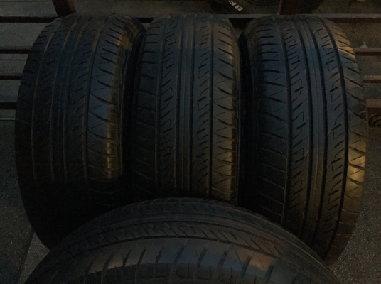 ยาง Dunlop 255 70 15 ปี14 ดอกเยอะ ไม่มีปะ ราคาไม่แพง ยาง Dunlop 255 70 15 ปี14 ดอกเยอะ ไม่มีปะ ราคาไม่แพง