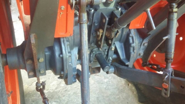 ขายรถแทรคเตอร์คูโบต้า L4708 อุปกรณ์ดันหน้า ผาน5 เอกสารเช่มทะเบียนครบ ทำงานน้อย