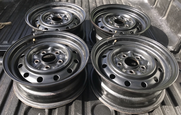 ล้อกระทะ 5 รู 114.3 ขอบ 14 ล้อกระทะ 5 รู 114.3 ขอบ 14