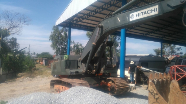 ขายด่วนด่วน แม้คโครpc 200. ช่วงล่างแน่นใช้น้อย. 430000 ขายด่วนด่วน แม้คโครpc 200. ช่วงล่างแน่นใช้น้อย. 430000