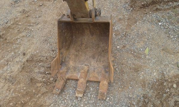 แบ็คโฮเล็ก