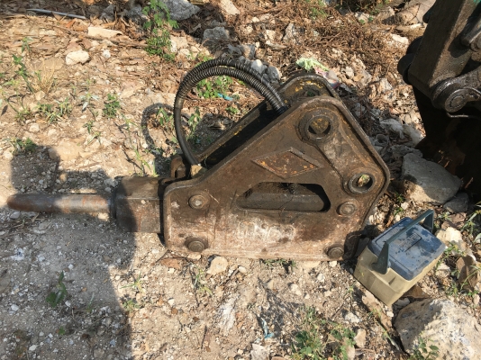 ขายด่วน KOMATSU PC40-7 พร้อมหัวแยก อุปกรครบ