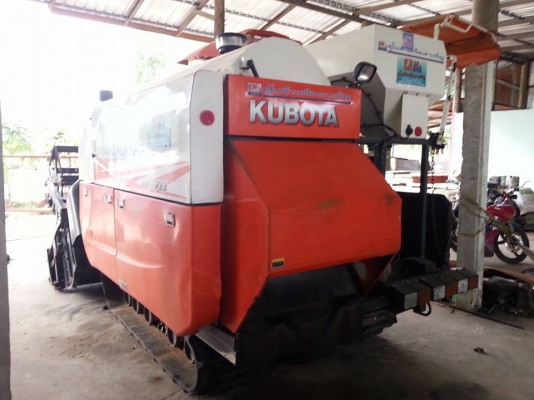 ขายรถเกี่ยวข้าว DC70 พร้อมเทรลเลอร์ลากจูง ปี58 ใช้งาน1พันชั่วโมง เอกสารเล่มทะเบียนพร้อมโอน ราคา450,000 สนใจโทร 090-8588220คุณนะ 093-3258446คุณบิว หรือเข้าดูสินค้าอื่นๆได้ที่ www.narong2truck.com หรือ www.truck.in.th/498 หรือเพจFacebook ณรงค์ ซื้อขายรถมือส