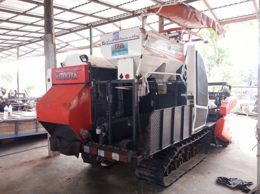 ขายรถเกี่ยวข้าว DC70 พร้อมเทรลเลอร์ลากจูง ปี58 ใช้งาน1พันชั่วโมง เอกสารเล่มทะเบียนพร้อมโอน ราคา450,000 สนใจโทร 090-8588220คุณนะ 093-3258446คุณบิว หรือเข้าดูสินค้าอื่นๆได้ที่ www.narong2truck.com หรือ www.truck.in.th/498 หรือเพจFacebook ณรงค์ ซื้อขายรถมือส