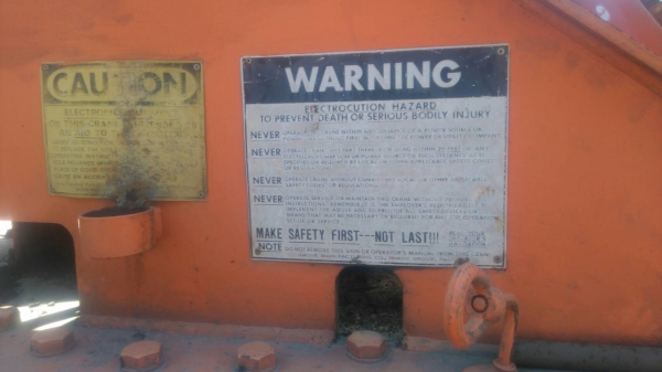 ขายด่วน รถเครน 4ล้อยี่ห้อgrove 16ตัน มีทะเบียน สภาพพร้อมใช้ เพียง 700000