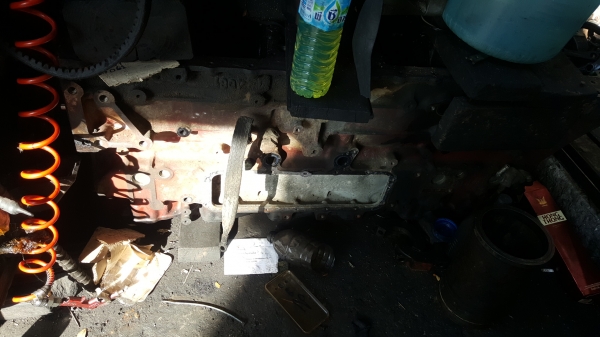 เสื้อสูบ ฝาสูบ ก้านสูบ ปลอกสูบ ข้อเหวี่ยง