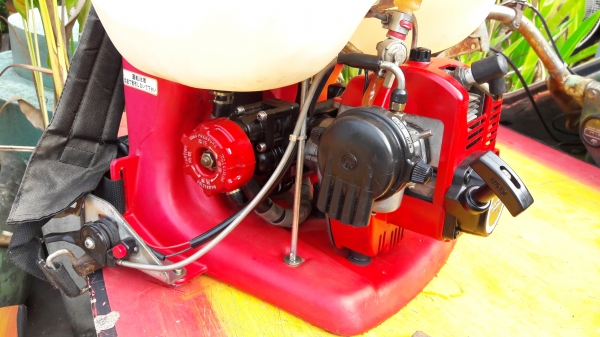 เครื่องพ่นยา Maruyama056 นำเข้าญี่ปุ่น เครื่องพ่นยา Maruyama056 นำเข้าญี่ปุ่น