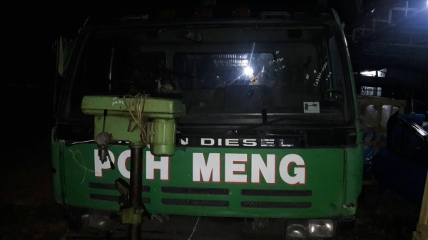 ขายหัวเก๋ง NISSAN  UD  290,320,350 ไม่มีแหนบ สภาพสวยยังไม่เคยใช้งานในไทย ของถอดจากนอก   ขายราคาถูก75,000บาท ติดต่อ 089-2619445