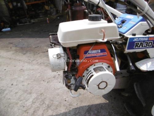 ราคาพิเศษ!! เพียง12,000 บาท รถเกี่ยวข้าวเดินตามKUBOTA  RA30Z รหัสสินค้า : 80903626  www.nihonmono.com