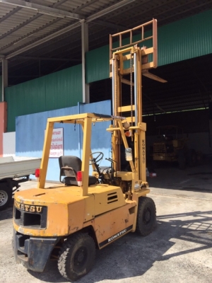 รถยก Komatsu FD25-7 เก่านอก