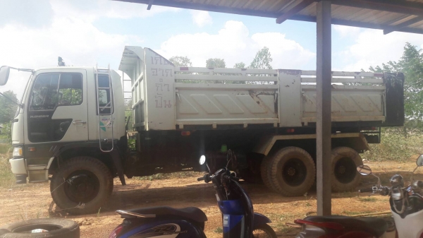 ขายสิบล้อ HINO FM3H 195 แรง 2 เพลาดรั้ม ครัชชีเดิมสวย ยางดี สภาพใช้งาน เจ้าของขายเอง 0811838154