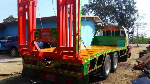 ขายสิบล้อเทเลอร์ HINO 1J (ทู) เครื่อง 210 แรง ปี 44 เดิมๆ ตามรุ่น รับประกันความสวย ยางเรเดียนแท้ หางต่อใหม่ ทะเบียนพร้อม