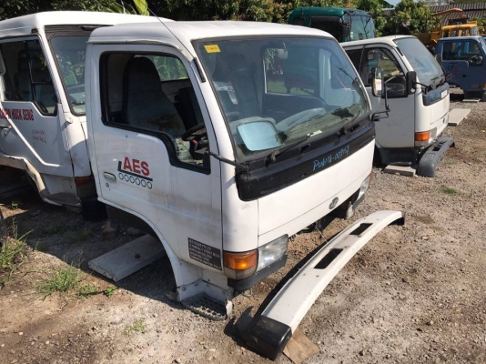 ขายหัวเก๋งรถบรรทุก 6 ล้อ NISSAN PU41T4 นำเข้าจากญี่ปุ่น พร้อมใช้ สนใจติดต่อ 081-9485494