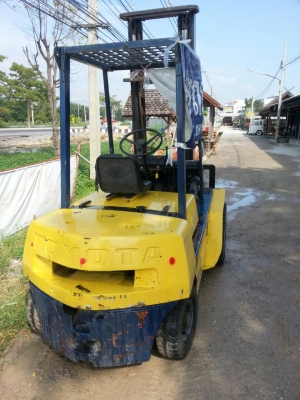 โฟคลิฟ โตโยต้า 2.5 ตัน