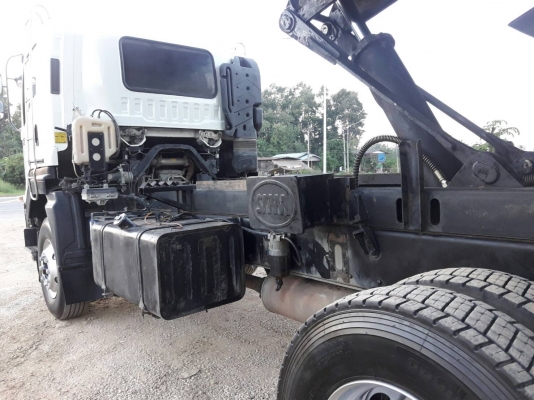 ขายรถสิบล้อแม่เดี่ยว Isuzu เครื่อง 360 แรง ปี 56 กระบะดัมพ์สามมิตร มีระบบลากพ่วง ทะเบียนพร้อม