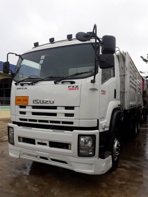 ขายรถสิบล้อแม่เดี่ยว Isuzu เครื่อง 360 แรง ปี 56 กระบะดัมพ์สามมิตร มีระบบลากพ่วง ทะเบียนพร้อม