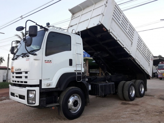 ขายรถสิบล้อแม่เดี่ยว Isuzu เครื่อง 360 แรง ปี 56 กระบะดัมพ์สามมิตร มีระบบลากพ่วง ทะเบียนพร้อม