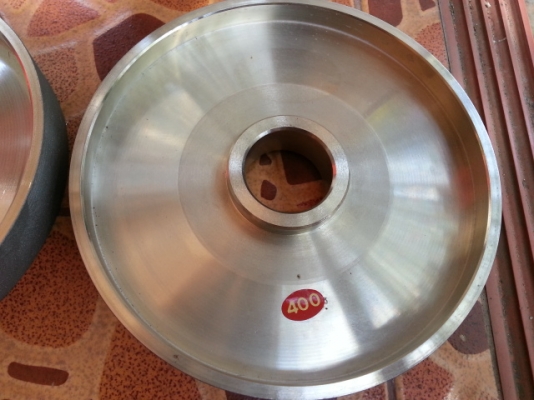 หินเพชร มือสอง ไว้ลับดอกสว่านหรือมีด