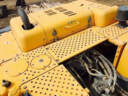 ขายรถแบ็คโฮ VOLVO EC210-B ไมล์ชั่วโมง 3,1xx เอกสารเล่มทะเบียน