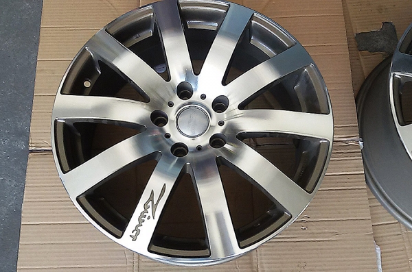 ล้อ Vernerdi แท้ 17 5/114.3 ขายแล้ว