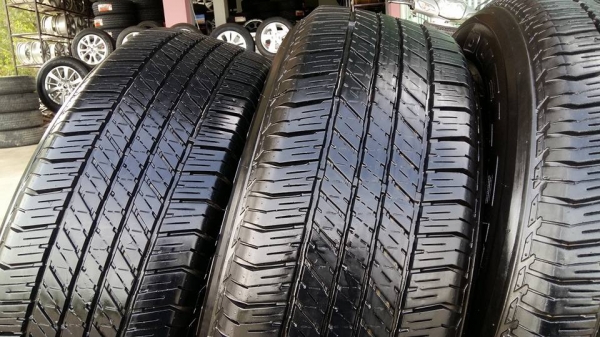 ขายยาง bridgstone dueler h/t 684ll 265/65r17 ยางปี16สนใจติดต่อ ร้าน ก.เจริญการยาง ครับ 081-3747940 ขายยาง bridgstone dueler h/t 684ll 265/65r17 ยางปี16สนใจติดต่อ ร้าน ก.เจริญการยาง ครับ 081-3747940