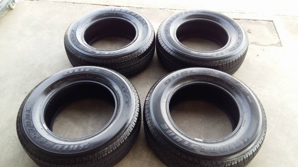 ขายยาง bridgstone dueler h/t 684ll 265/65r17 ยางปี16สนใจติดต่อ ร้าน ก.เจริญการยาง ครับ 081-3747940 ขายยาง bridgstone dueler h/t 684ll 265/65r17 ยางปี16สนใจติดต่อ ร้าน ก.เจริญการยาง ครับ 081-3747940