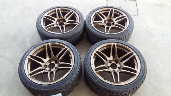 ขายล้อแม็กมือ2 cosmis mr-ll by Kiki 18"&times;f8.5" et22 x r9.5" et15 5รู 114.3 สนใจติดต่อ ตาเล็ก ล้อและยางครับ 081-3747940