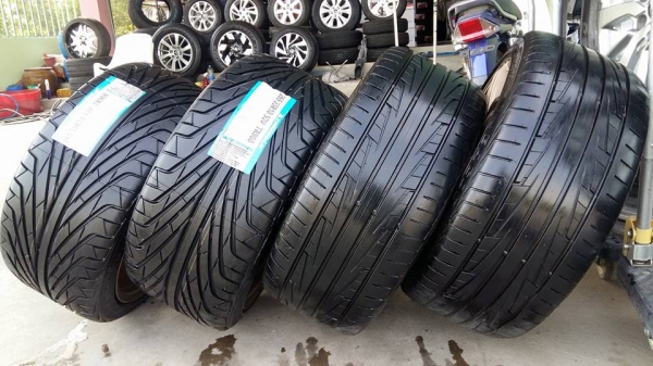 ขายล้อแม็กมือ2 cosmis mr-ll by Kiki 18"&times;f8.5" et22 x r9.5" et15 5รู 114.3 สนใจติดต่อ ตาเล็ก ล้อและยางครับ 081-3747940