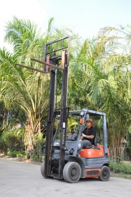 ขายFORKLIFT TOTOTA 6FG15 (1.5ตัน) เสา3เมตร สวยเดิมจากญี่ปุ่น ยังไม่เคยใช้ในไทย 139,000เท่านั้น!!