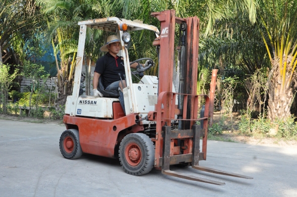 ((ลดกระหน่ำ))ขายFORKLIFT NISSAN FG10 ใหม่สุด(1.ตัน) เสา3เมตร สวยเดิมจากญี่ปุ่น ยังไม่เคยใช้ในไทย 85,000เท่านั้น!!