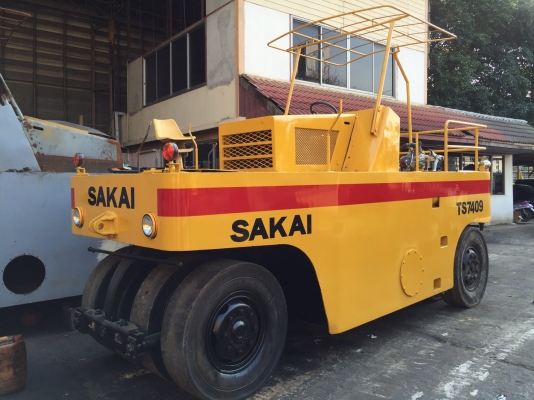 ขายด่วนรถบดล้อยาง9ล้อSAKAI TS7409 พร้อมใช้งานทุกระบบ เล่มทะเบียน