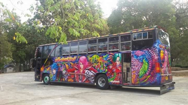 ขายรถบัสพัดลม12เมตรหรือแลกรถเกี่ยวข้าว